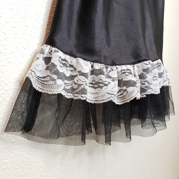 Flora Nikrooz Black Chemise with Lace Small - Picture 3 of 8